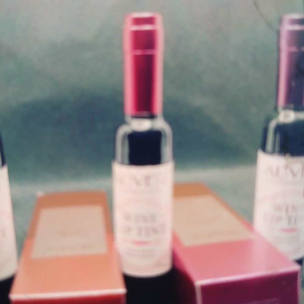Avenue Wine Opulent Skincare Collection - Pink and Purple